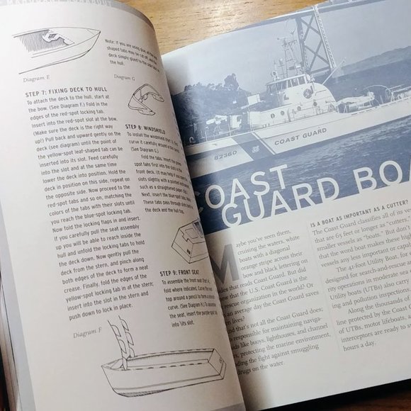 Amazing Book of Paper Boats - Picture 9 of 12